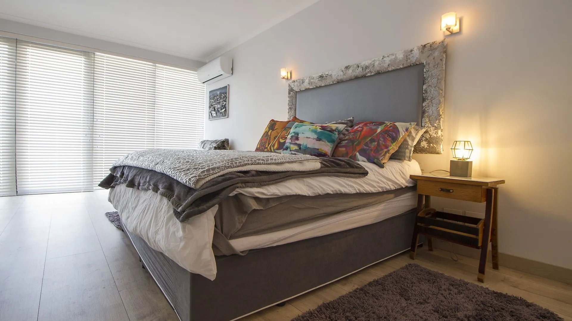 Trendy 1-Br City Center Apt Cape Town 0*,  South Africa